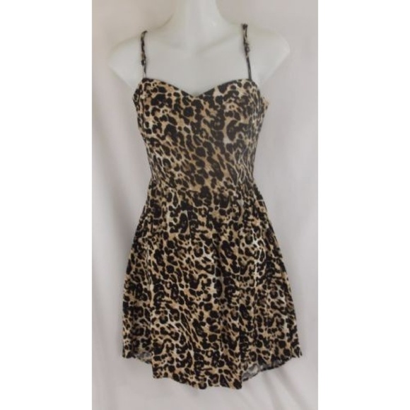 Wet Seal Cheetah Print Skater Dress Open Back M - Picture 6 of 7